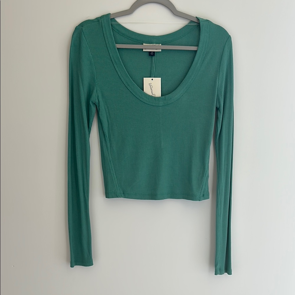 Universal Thread Green Fitted Crop Blouse